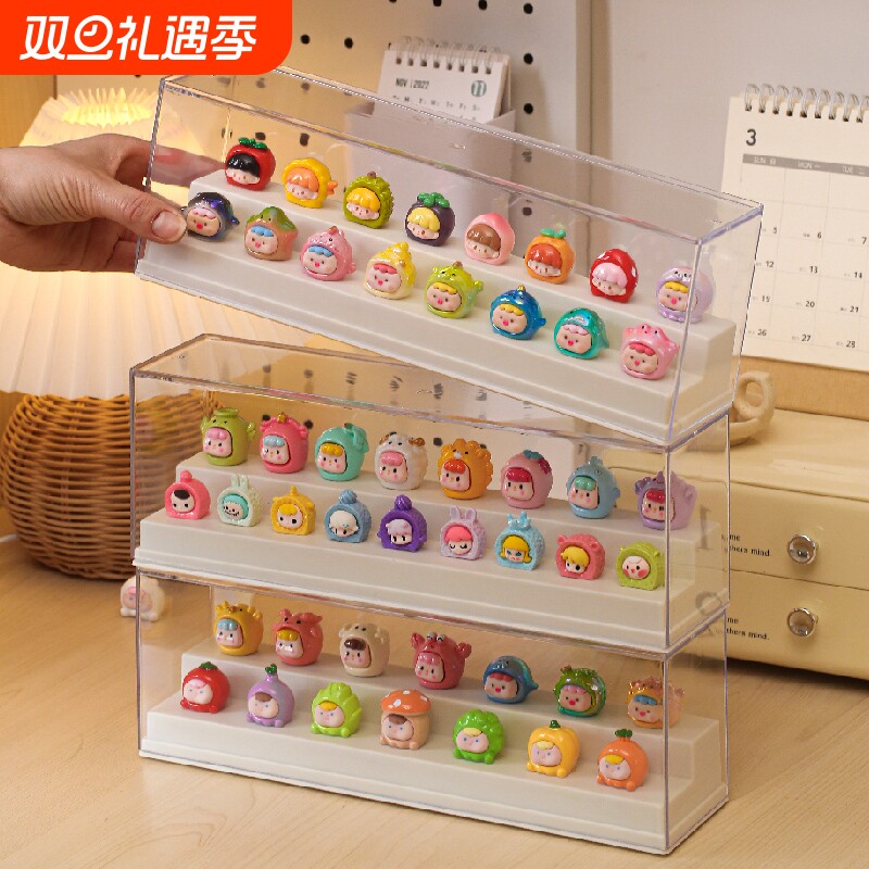 萌粒盲盒展示架收纳摆件立牌手办展示柜娃娃透明亚克力展示盒阶梯