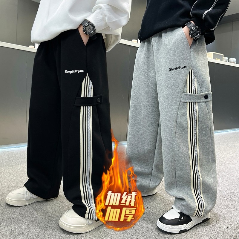 男童一体绒运动裤2026新款儿童炸街男孩卫裤中大童秋冬保暖阔腿裤