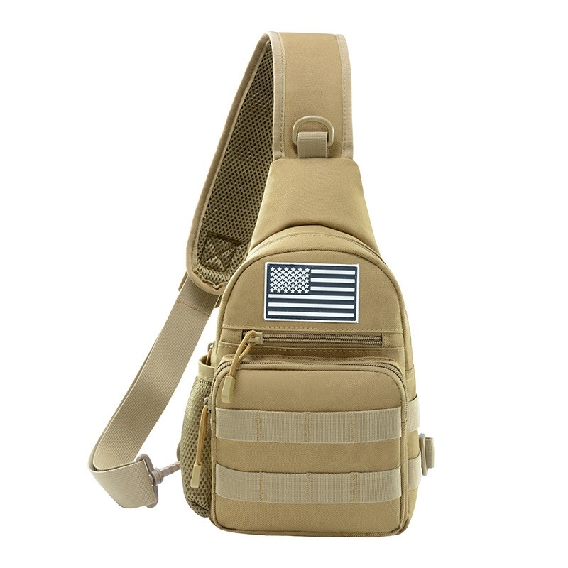 男包骑行户外运动休闲单肩水壶挂包便携战术军迷彩胸包斜跨包