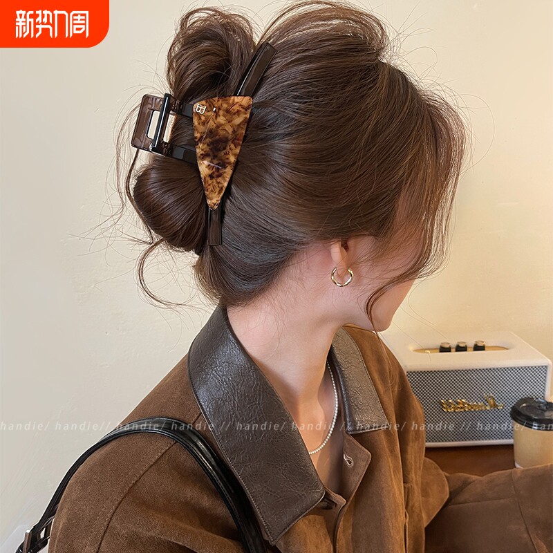 复古高级感醋酸豹纹三角抓夹女后脑勺盘发鲨鱼夹大号气质发夹发饰