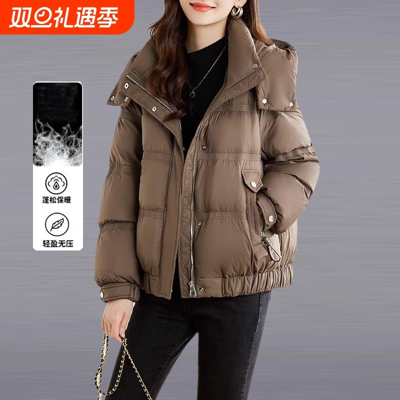 户外短款羽绒服女2025年冬装新款小个子高端大牌白鸭绒宽松休闲外