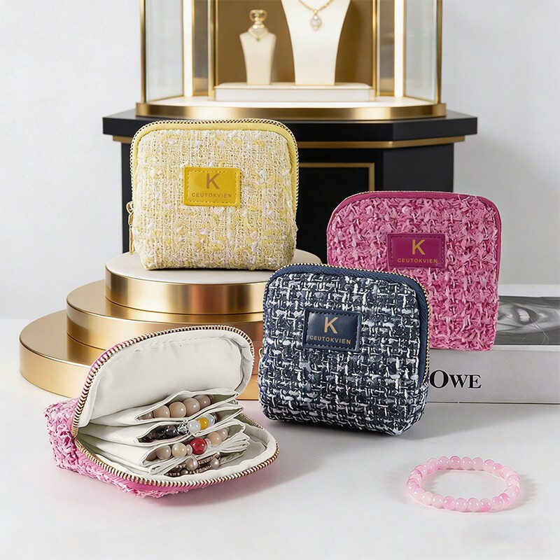 高档首饰收纳包手串手镯戒指项链精致饰品收纳袋便携化妆包零钱包