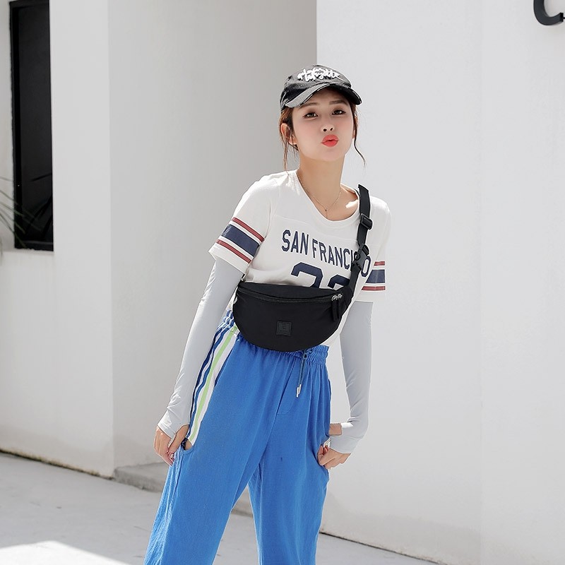 包包女包2025新款ins潮流胸包女ins百搭休闲腰包健身运动小