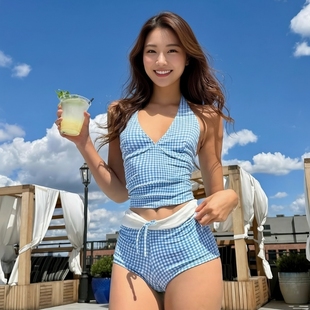 小清新甜妹泡温泉遮肉显瘦游泳衣 2026新款 美式 性感辣妹V领比基尼