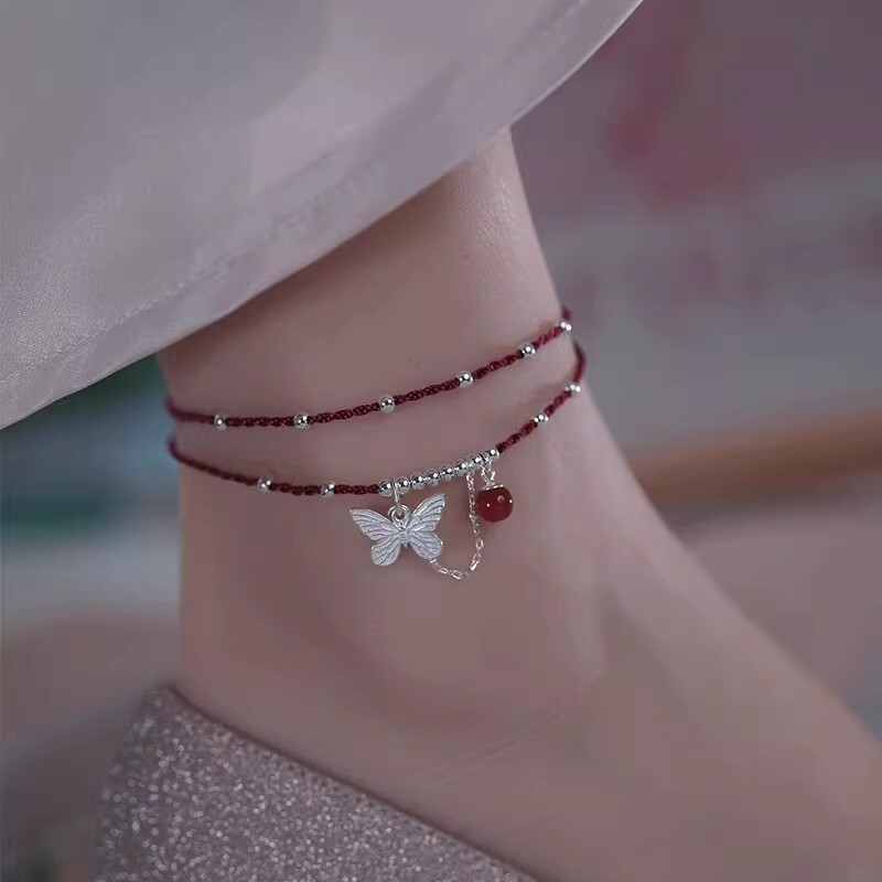 热门款蝴蝶链红玛瑙红绳脚链女生款手工编织简约2026年新款潮手链