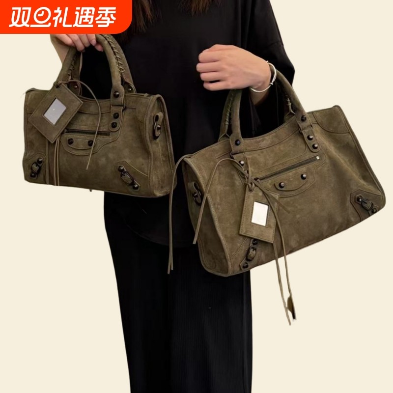 新款Le city法式机车女包软麂皮ABG辣妹铆钉包头层牛皮斜挎