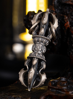 藏传原创设计S925纯银复古做旧金刚杵吊坠藏式潮流降魔杵精工挂件