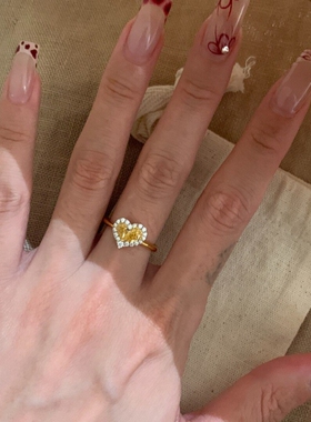 轻奢法式复古高级黄钻爱心戒指耳钉简约精致百搭小众气质首饰