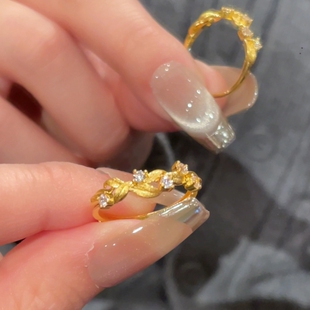 时尚轻奢高级感金色花环戒指女小众设计个性百搭指环手饰开口调节