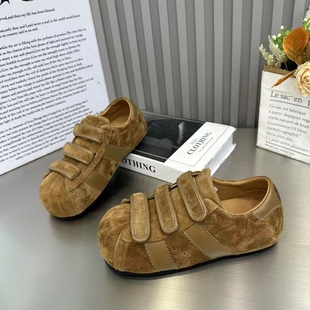 欧货魔术贴内增高休闲鞋女复古百搭小个子增高德训鞋网红爆款板鞋