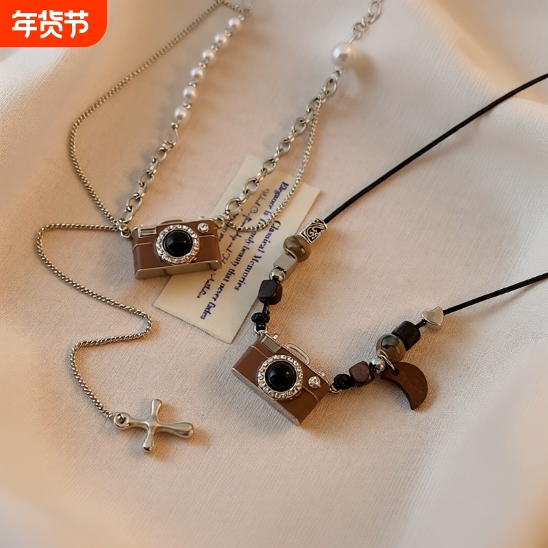 复古棕色相机珍珠项链项链毛衣链女轻奢小众设计秋冬百搭长链吊带,饰品/流行首饰/时尚饰品新,项链,淘宝优惠券,粉丝福利购,淘宝优惠卷