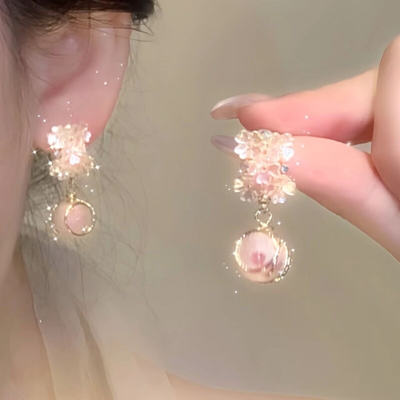 「樱花清酒」春夏粉色耳环女2025新款气质设计感高级耳饰爱心合金