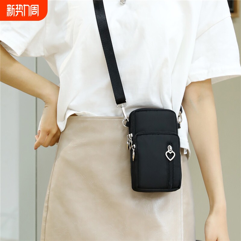 2025手机包女斜挎迷你小包包夏季装手机布袋竖挂脖零钱包单肩轻便