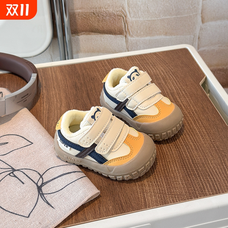 女童2025冬季新款加绒儿童运动鞋男童软底保暖学步鞋小童德黑色