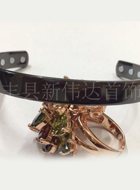 亚马逊分销铜黑色金枪色手镯欧美开口光面磁性保健手镯批发