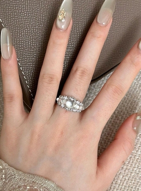 精致轻奢小众排钻2024年高级感水沫玉戒指设计新中式气质新款指环