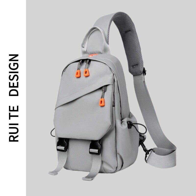 2026年春季新款男士胸包纯色时尚简约单肩包多功能手提潮流斜挎包