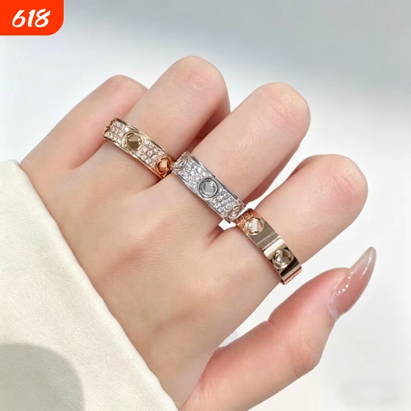 戒指女镀18K金love戒指玫瑰金不掉色镶钻满天星尾戒女士情侣对戒