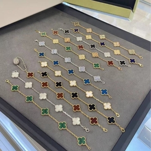 高版 本四叶草红玛瑙石五花手链女轻奢高级感18K玫瑰金白金色黄金