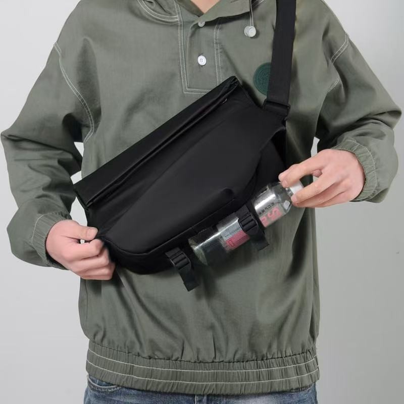 胸包男士休闲尼龙帆布包斜挎包新款男包单肩包背包多功能运动腰包