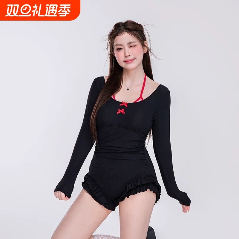 泳衣女大码胖mm2025新款连体保守遮肚显瘦性感泡度假泳装遮肉海