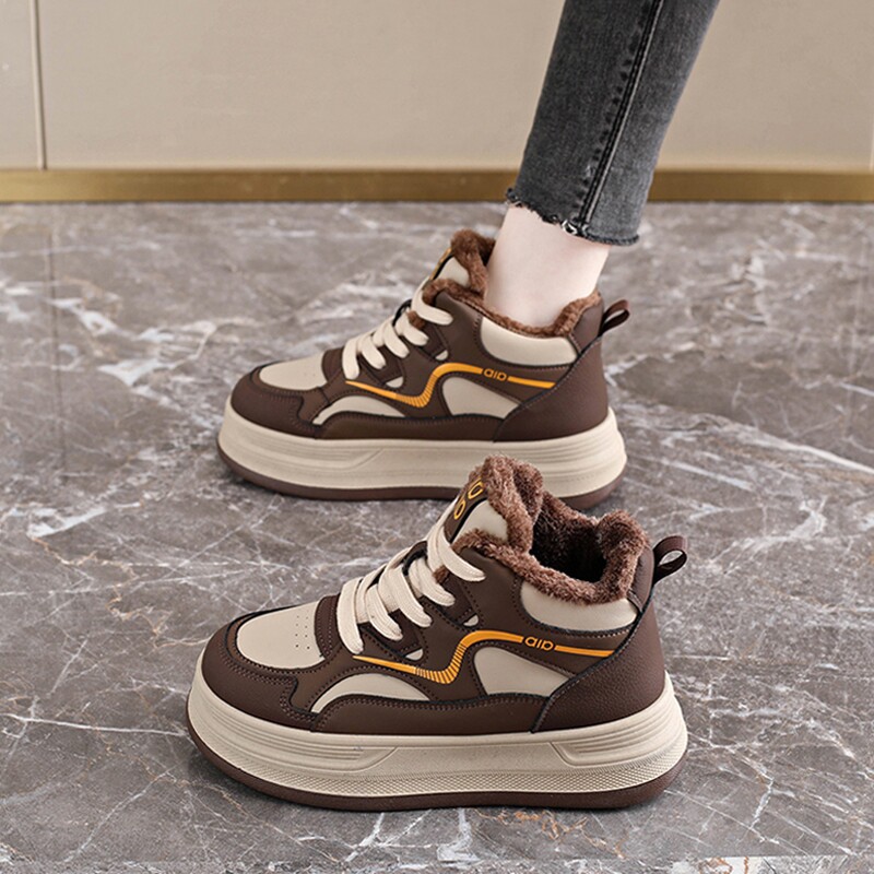 蜘蛛王女鞋踩屎感加绒运动鞋2025新款冬季真皮保暖二棉厚底板鞋高
