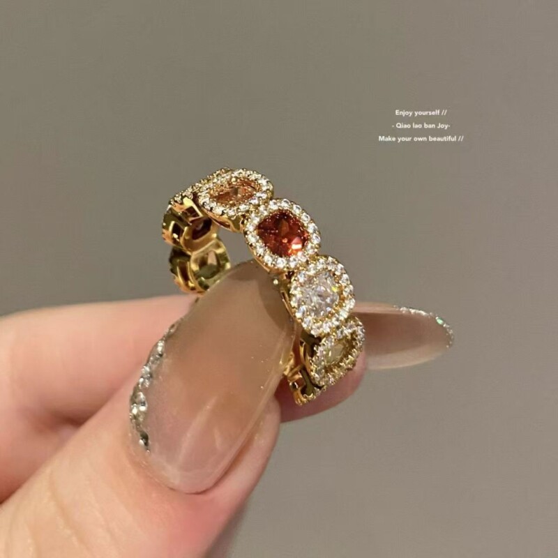 2025新款方糖锆石彩色多巴胺戒指轻奢精致高级感时尚指环潮