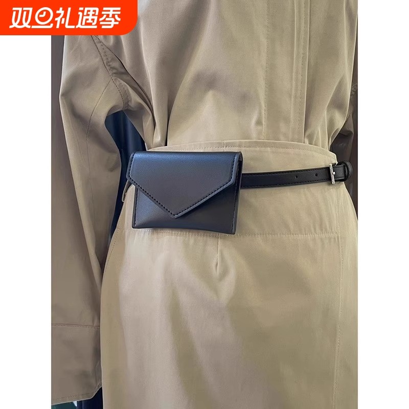 腰包小巧2025女士潮夏天可爱工作新款mini百搭装饰腰带零钱钥