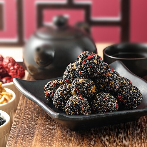 红枣核桃枸杞黑桑葚黑芝麻丸芝麻球五黑营养健康小零食多规格起
