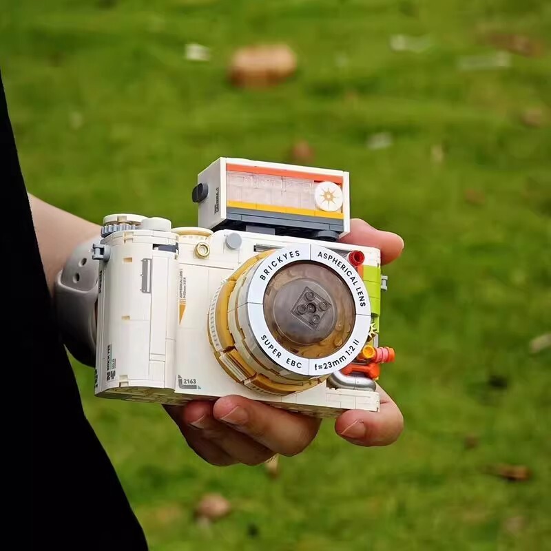 兼容乐高复古相机积木胶卷单反相机拼装模型摆件玩具儿童生日礼物