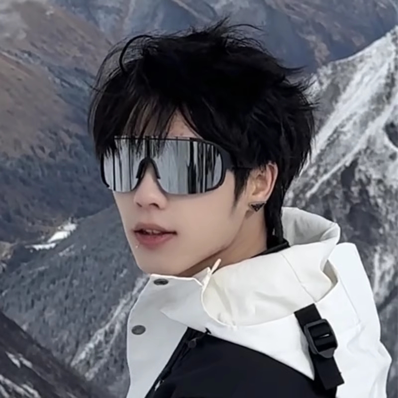 gm墨镜女款骑行眼镜户外登山跑步防紫外线防风男太阳眼镜护目黑框