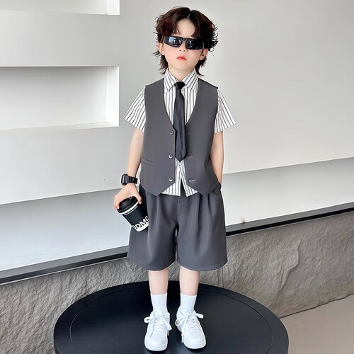 六一儿童节小主持人演出服男童西装套装英伦幼儿园男孩毕业班服夏