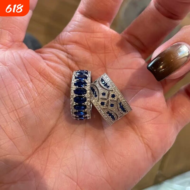 蓝色闪钻椭圆排钻戒指女新款叠戴中古风vintage素圈镂空宽版指环