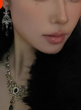 复古宫廷风黑色闪钻流苏项链女做旧锁骨链choker水滴耳环