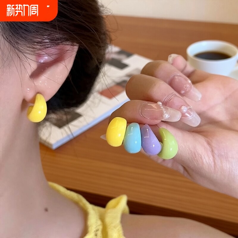 多巴胺糖果色滴釉耳钉女2023新款甜酷耳环轻奢小众设计气质耳饰