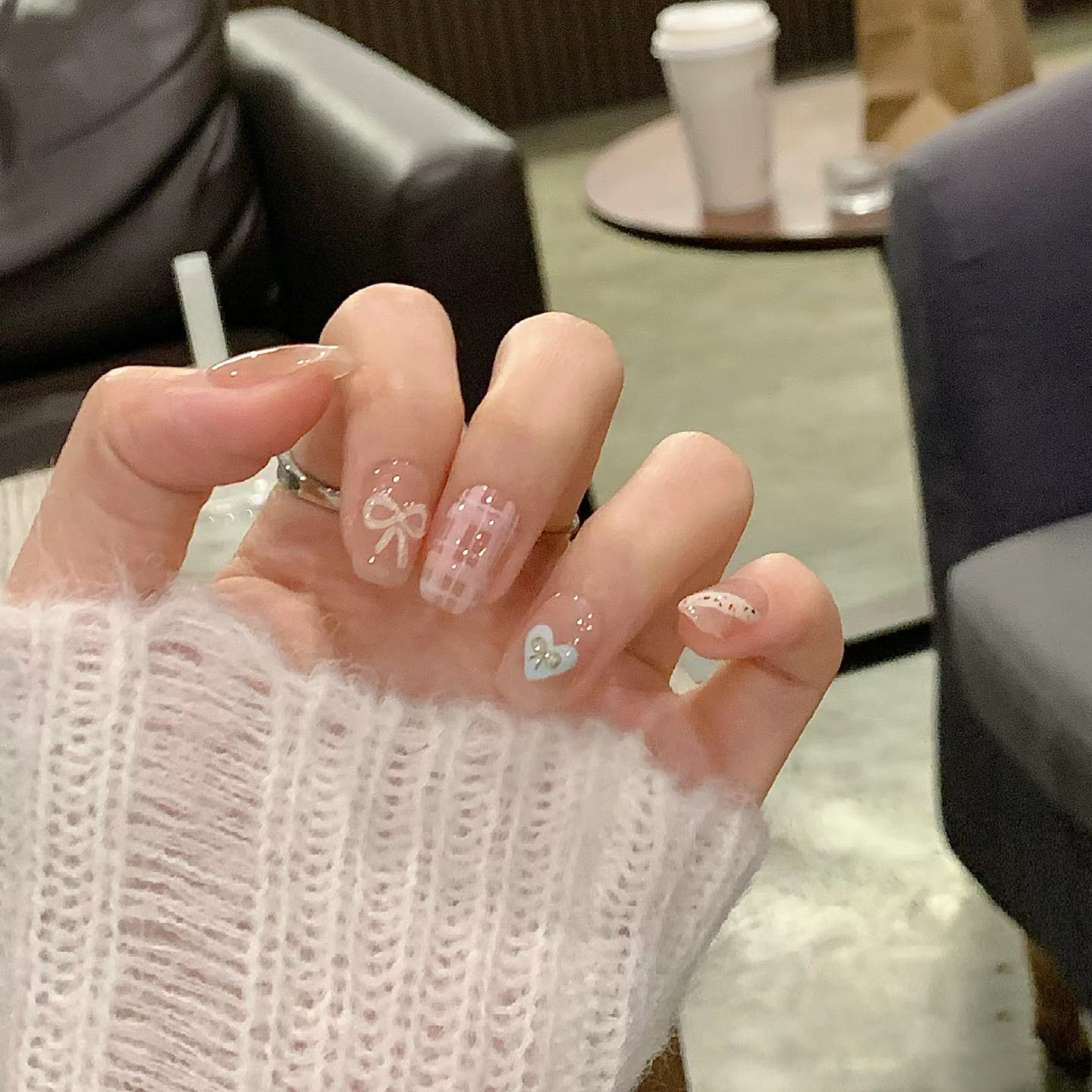 Bowknot Press-On Nails 2024 Reusable Nail Art Stickers - Product image 2