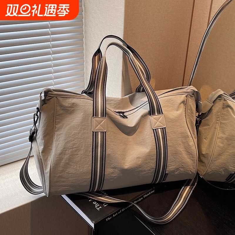 大容量旅行包尼龙防水行李袋手提登机袋长短途单肩健身游泳出差包