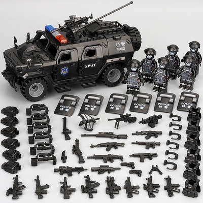 积木人仔防爆特种兵特警军事越野装甲车冲锋车悍马男孩拼兼容乐高