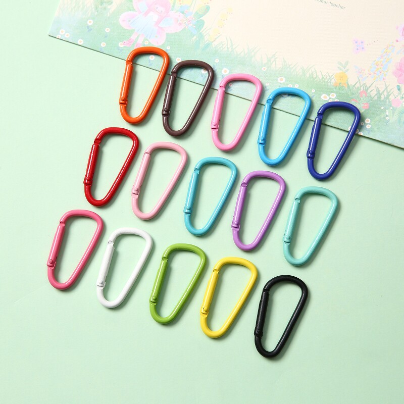 跨境彩色饰品D形DIY烤漆钥匙扣D形钥匙扣箱包登山挂扣钥匙链挂件