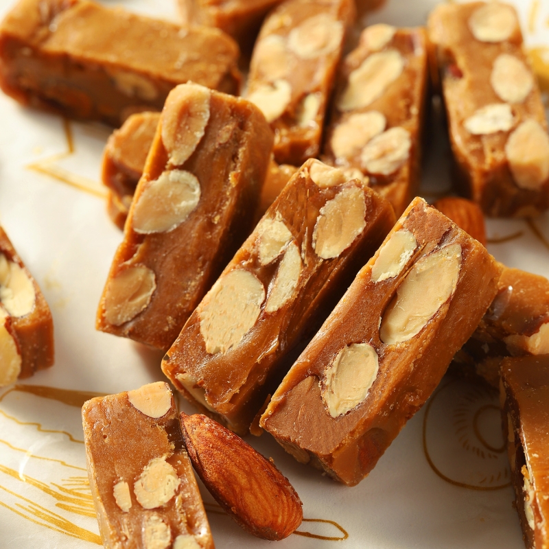 一口就爱上！海盐杏仁太妃糖 法式巴旦木扁桃仁焦糖坚果零食糖果