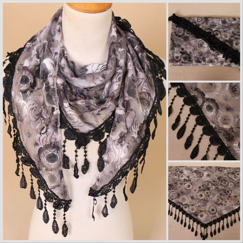 彩色印花服饰丝巾女三角巾蕾流苏春新款三角围巾SJJ007时尚百搭