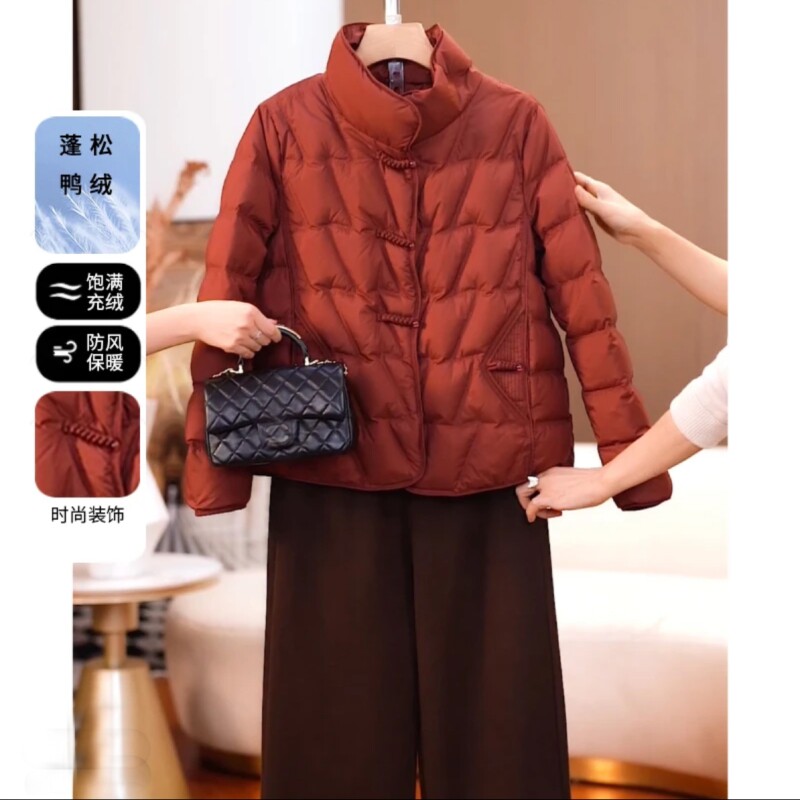 户外中年妈妈冬装国风羽绒服加厚2025新款洋气中老年女装时尚短款