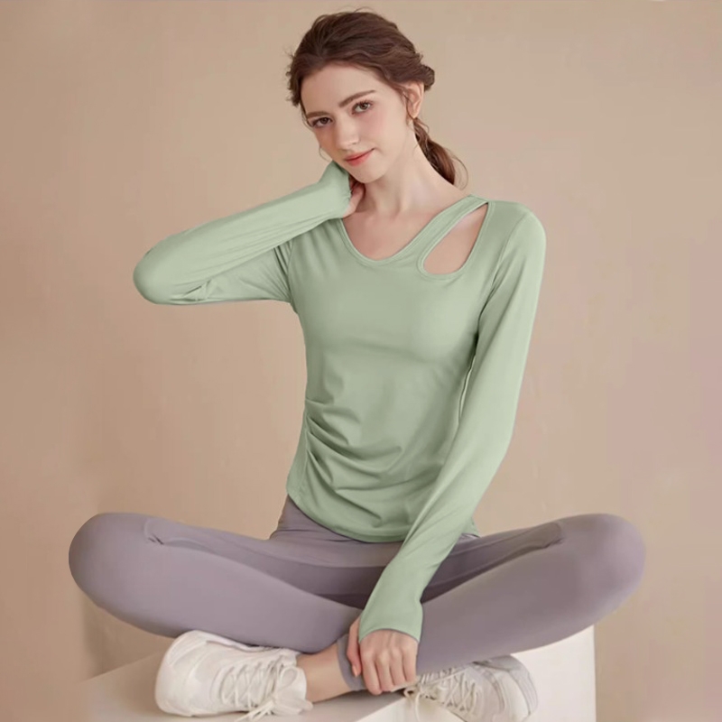 镂空带胸垫瑜伽服女长袖运动上衣速干紧身训练普拉提秋冬款健身服