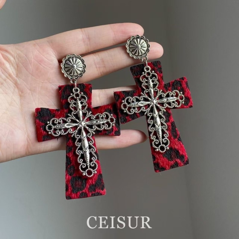 哥特风时尚暗黑红豹纹十字架耳钉甜酷辣妹机车风耳饰气质爱心复古