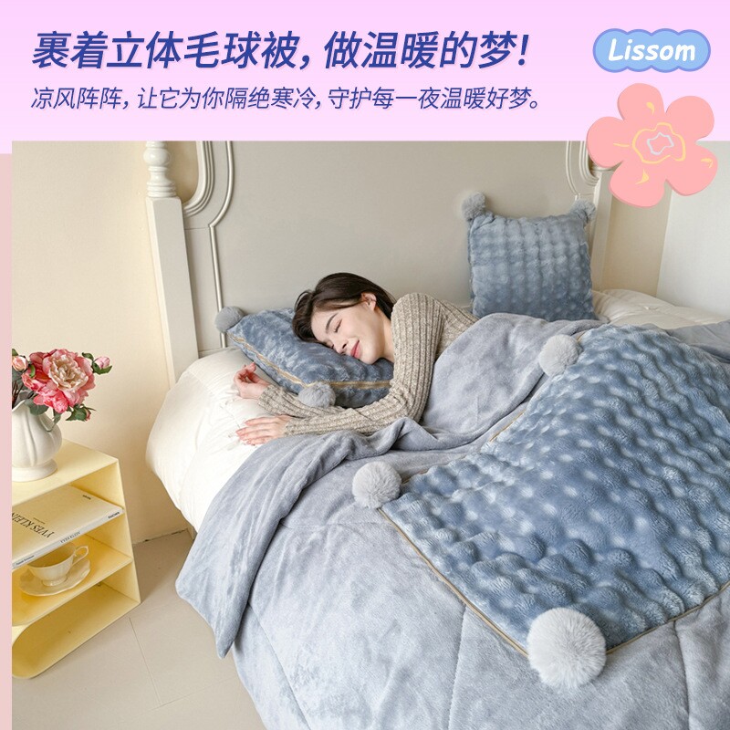 毛球抱枕被批发沙发抱枕被子两用床头靠垫靠背车用被子午睡枕头被