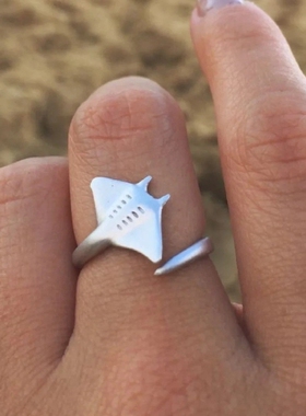 魔鬼鱼开口可调节戒指