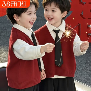 红色马甲2026新款男童宝宝学院风针织套装秋冬加绒衬衫两件套领带