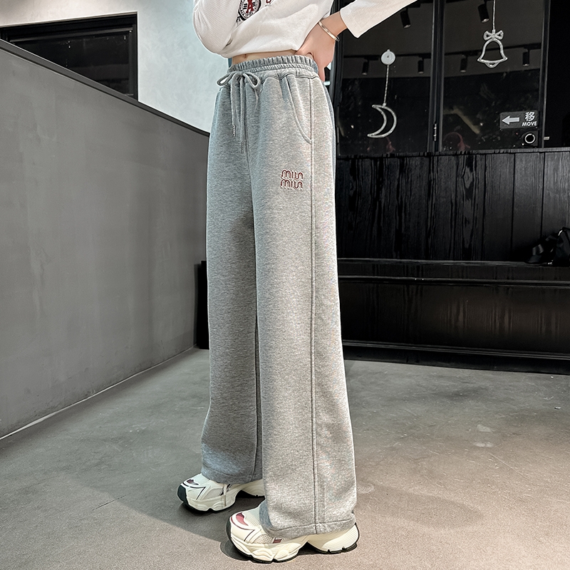 女童裤子秋2025新款儿童运动裤秋装卫裤中大童春秋阔腿裤加绒米色