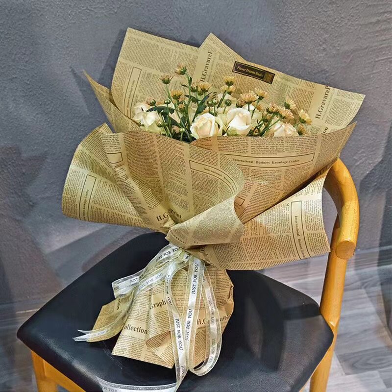 크래프트 포장지 꽃다발 꽃 선물 종이 어린이 생일 선물 상자 소재 패키지 선물 상자 복고풍 책 표지 종이 영어 꽃 종이 대형 패키지 책 종이 선물 종이 도매 패키지 꽃 리본
