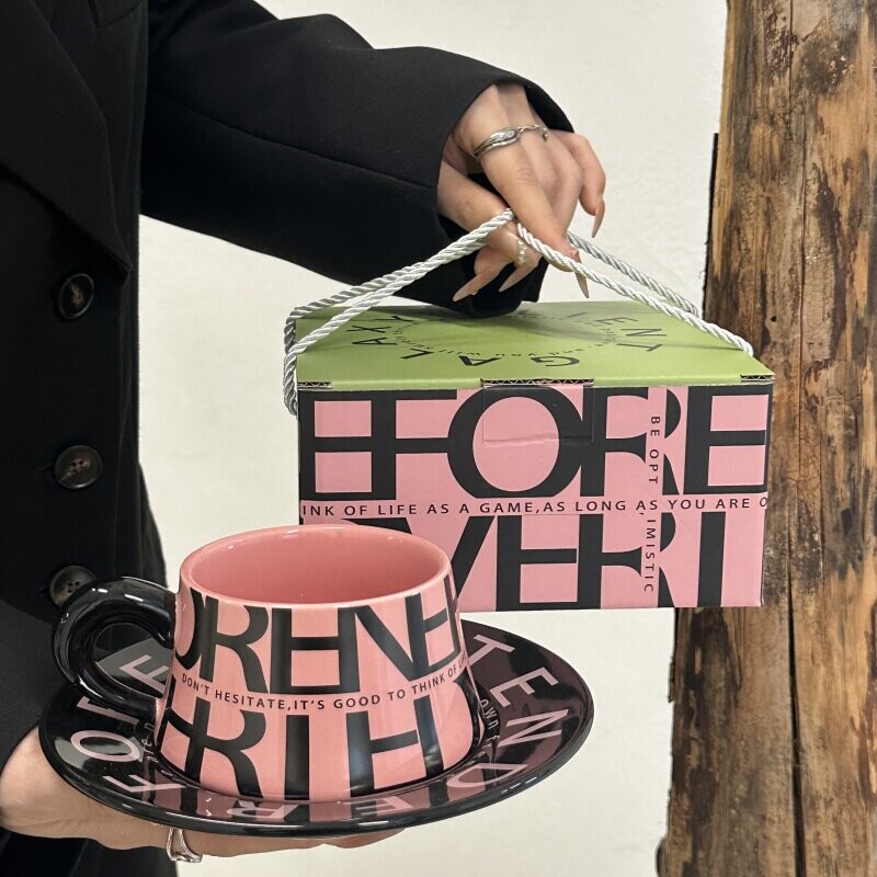 ins风原创设计陶瓷咖啡杯碟套装高级感下午茶马克杯伴手礼礼盒装